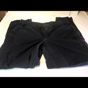 Woman’s Carhartt Cargo Pants